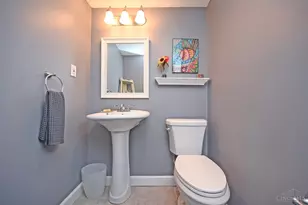 5722 Kroegermount Dr, Green Township, OH 45239 - Photo 32