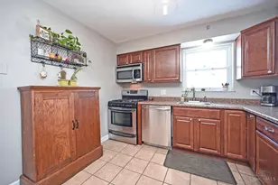 5722 Kroegermount Dr, Green Township, OH 45239 - Photo 14