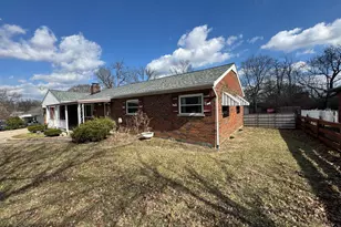 10528 Pottinger Rd, Colerain Township, OH 45251 - Photo 2