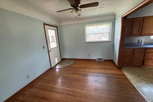 10528 Pottinger Rd, Colerain Township, OH 45251 - Photo 12