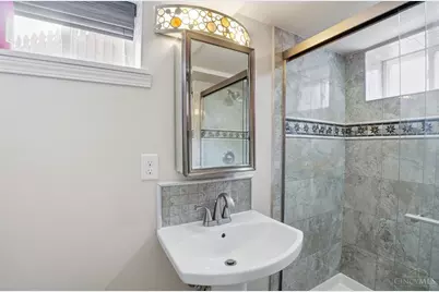 1253 Herschel Avenue, Cincinnati, OH 45208 - Photo 40