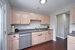 7545 Hyatts Ln, Hamilton Township, OH 45039 - Photo 16