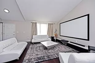 7545 Hyatts Ln, Hamilton Township, OH 45039 - Photo 6