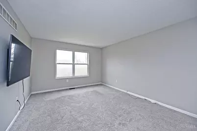 7545 Hyatts Lane, Hamilton Township, OH 45039 - Photo 20