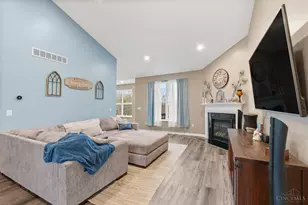 553 Marions Way, Pierce Township, OH 45255 - Photo 8