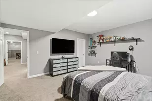 553 Marions Way, Pierce Township, OH 45255 - Photo 32