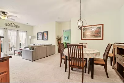 5401 Michelles Oak Court #E, Green Township, OH 45238 - Photo 8