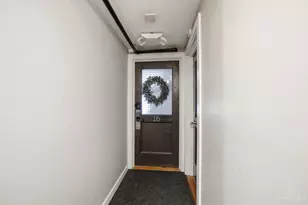 1202 Main St, Cincinnati, OH 45202 - Photo 6