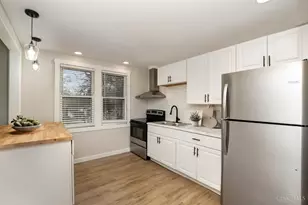 5351 Chapman St, Cincinnati, OH 45227 - Photo 2