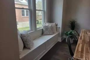 26 Chestnut Ave, Wyoming, OH 45215 - Photo 8