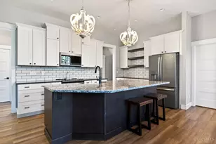 7425 Stoneham Cir, Clearcreek Twp., OH 45066 - Photo 10