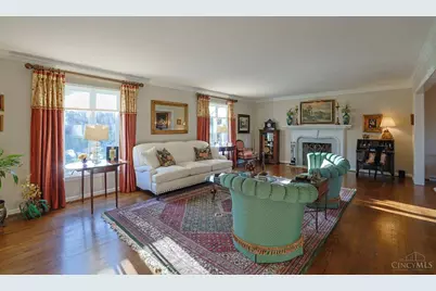 8115 N Clippinger Drive, Indian Hill, OH 45243 - Photo 6