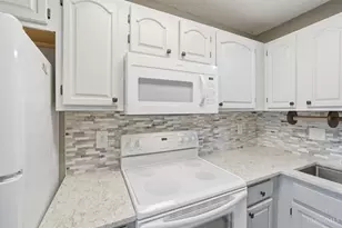 5196 Putters Cir, West Chester, OH 45069 - Photo 20