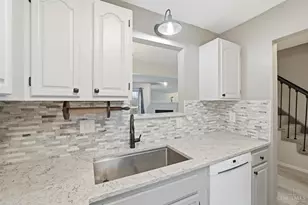 5196 Putters Cir, West Chester, OH 45069 - Photo 22