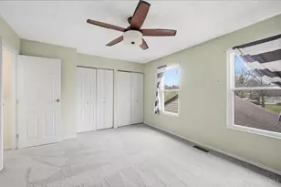 5196 Putters Cir, West Chester, OH 45069 - Photo 32