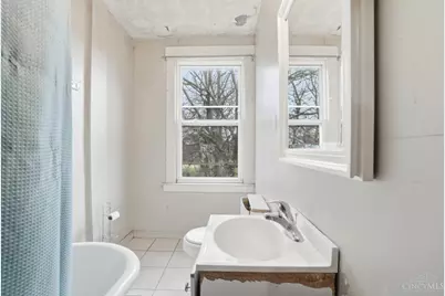 1104 Seton Avenue, Cincinnati, OH 45205 - Photo 30
