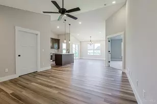 5017 Waterford Ln, Middletown, OH 45042 - Photo 10