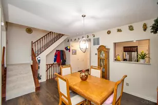 5927 Castlewood Crossing, Miami Township, OH 45150 - Photo 6