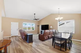 5254 Elk Run Dr, Liberty Township, OH 45011 - Photo 6