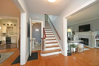 3280 Linwood Avenue, Cincinnati, OH 45226 - Photo 6