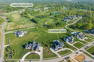 211 Coldstream Club Dr, Anderson Township, OH 45245 - Photo 2