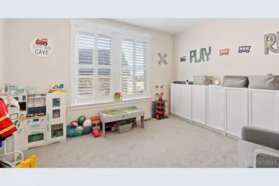 9351 Gardenside Lane, Deerfield Township, OH 45140 - Photo 14