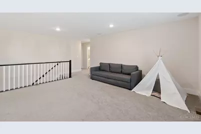 9351 Gardenside Lane, Deerfield Township, OH 45140 - Photo 16