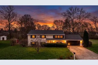 345 Sunset Court, Monroe, OH 45050 - Photo 2