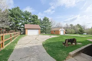 4228 Homelawn Ave, Green Township, OH 45211 - Photo 32