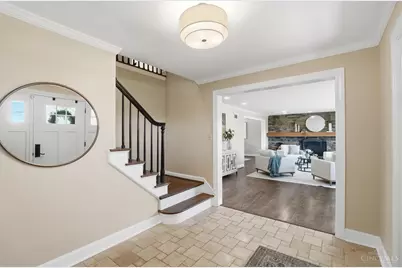 9101 Hoffman Farm Lane, Indian Hill, OH 45242 - Photo 8