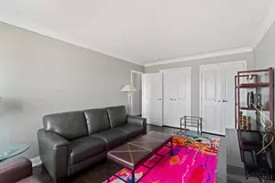 2200 Victory Pkwy, Cincinnati, OH 45206 - Photo 20