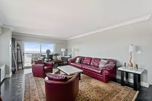 2200 Victory Pkwy, Cincinnati, OH 45206 - Photo 8