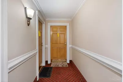 2200 Victory Parkway #1806, Cincinnati, OH 45206 - Photo 4