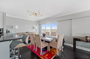 2200 Victory Pkwy, Cincinnati, OH 45206 - Photo 12