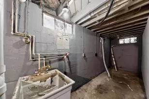 1778 Ashbrook Dr, Cincinnati, OH 45238 - Photo 28