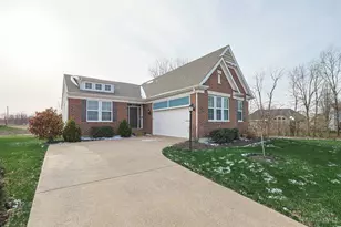 1391 Brookchase Cir, Hamilton Township, OH 45039 - Photo 1