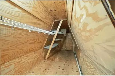 8253 Lake Ridge Drive, West Chester, OH 45069 - Photo 22