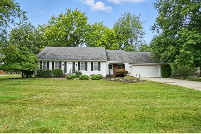 8253 Lake Ridge Drive, West Chester, OH 45069 - Photo 2