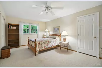 8253 Lake Ridge Drive, West Chester, OH 45069 - Photo 20