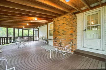 8253 Lake Ridge Drive, West Chester, OH 45069 - Photo 32