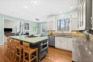 8590 Trillium Ridge Ln, Anderson Township, OH 45255 - Photo 12