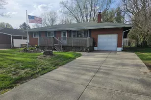 860 Sarbrook Dr, Springfield Township, OH 45231 - Photo 1