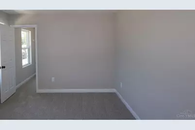 5771 Irwin Drive #140, Green Township, OH 45248 - Photo 8