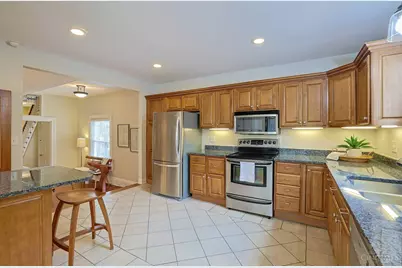 416 Torrence Court, Cincinnati, OH 45202 - Photo 16