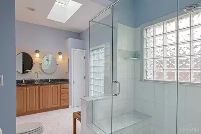 416 Torrence Court, Cincinnati, OH 45202 - Photo 22