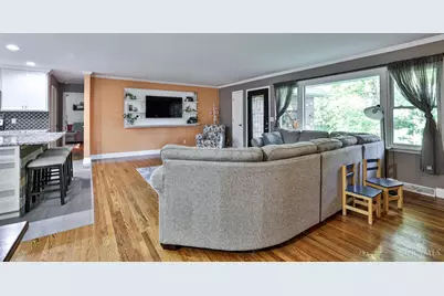 1012 Mary Lane, Wyoming, OH 45215 - Photo 6