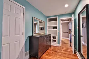 1012 Mary Ln, Wyoming, OH 45215 - Photo 16