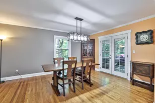 1012 Mary Ln, Wyoming, OH 45215 - Photo 8