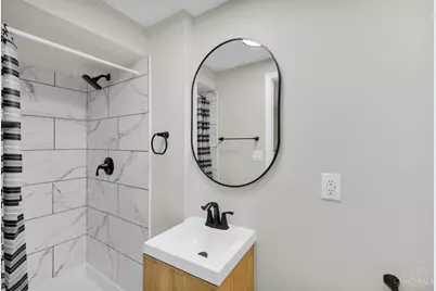 5359 Orchard Creek Court, Green Township, OH 45239 - Photo 6