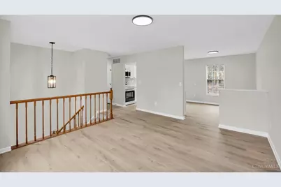 5359 Orchard Creek Court, Green Township, OH 45239 - Photo 12